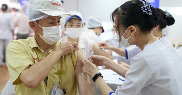 doanh nghiep bao ve cong nhan vien bang vac