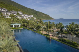 intercontinental danang sun peninsula resort thang giai the gioi ve du lich cham soc suc khoe 65425ff3c0eb3