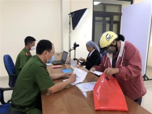 tham quyen trinh tu thu tuc giai quyet khieu nai trong cong an nhan dan 65425edce8fe3