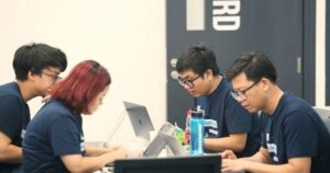 tuyen chien voi ai mat trai tieu cuc 654cebd5b13f4