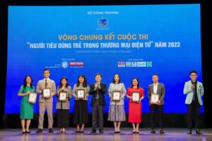 bao ve quyen loi nguoi tieu dung khi mua sam online 6580f21882b83