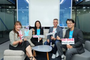 home credit va traveloka hop tac nang tam trai nghiem khach hang 657c6236df50d