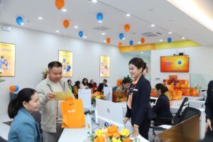 shb mo moi lien tiep hai chi nhanh 6584e6204153b