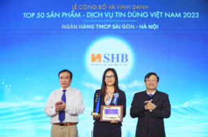 the tin dung shb visa platinum duoc vinh danh top 50 san pham dich vu tin dung viet nam 2023 658e2102c6c1b
