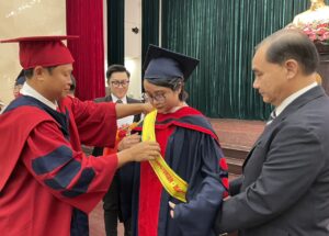 uef vinh danh cac thu khoa cao hoc thac si 657f9ffbc1c35