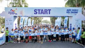 capitaland development ho tro 30 000 usd cho tre em co hoan canh kho khan 6715f6dd36247