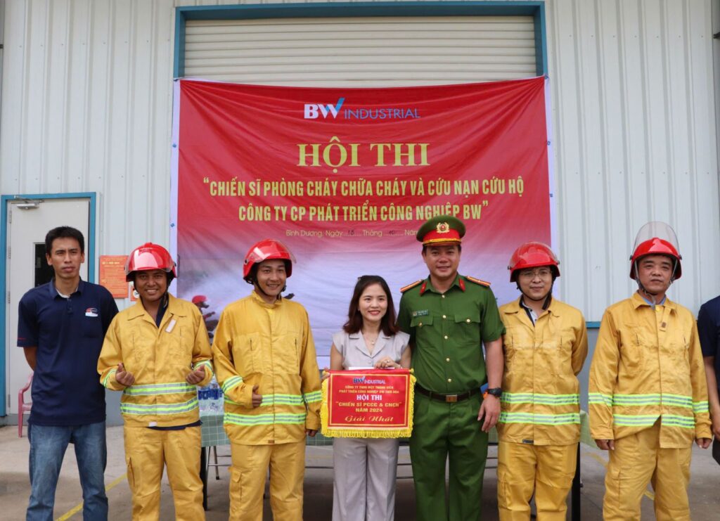 Cuộc thi 'Chiến sĩ phòng cháy chữa cháy tại cơ sở' trong doanh nghiệp 1 cuoc thi chien si phong chay chua chay tai co so trong doanh nghiep 671067d69ff61