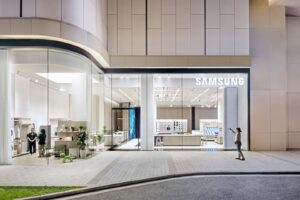 lap day ban sac ha noi bang cong nghe cao cap voi samsung west lake vua khai truong 6700960d74c9b