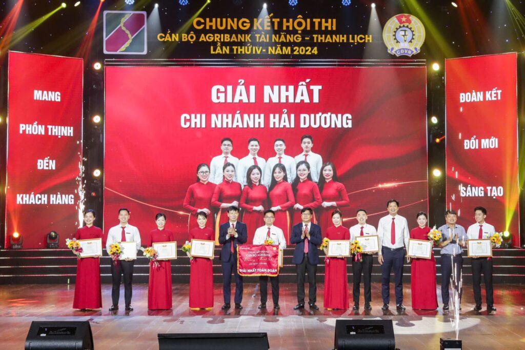 Chung kết Hội thi cán bộ Agribank Tài năng - Thanh lịch lần thứ IV 1 chung ket hoi thi can bo agribank tai nang thanh lich lan thu iv 6745241eb5e69