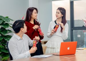 xu huong om viec va trao luu thanh loc co the bang thuc uong tu thao moc tu nhien 67242eafc5e60