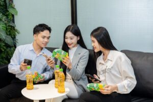 ai se may man trung giai thuong 250 trieu dong voi tra xanh khong do de tung bung don tet 676376c276e11