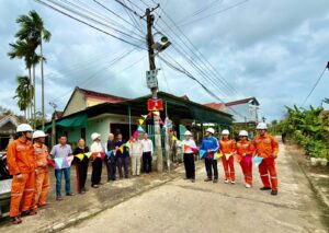 dong hanh cung khach hang su dung dien 675e309573a53