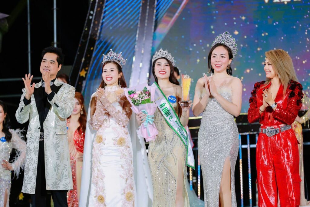 my nhan bac lieu dang quang a hau 2 hoa hau thuong hieu viet nam 2024 676f54864bc40