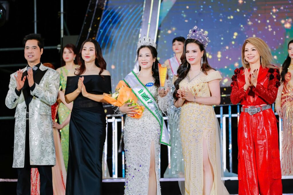 nguoi dep thai binh cham den ngoi vi a hau 2 hoa hau thuong hieu viet nam 2024 676f547075915