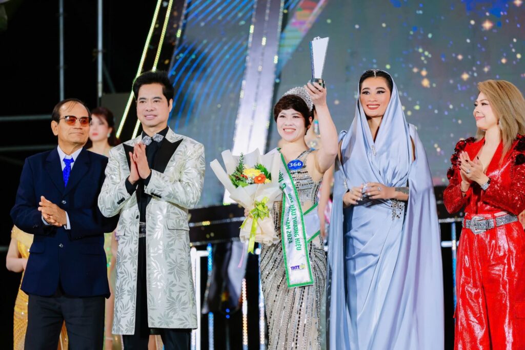 nguoi dep yoga zumba xu thai binh dang quang a hau 3 hoa hau thuong hieu viet nam 2024 676f544c320b5