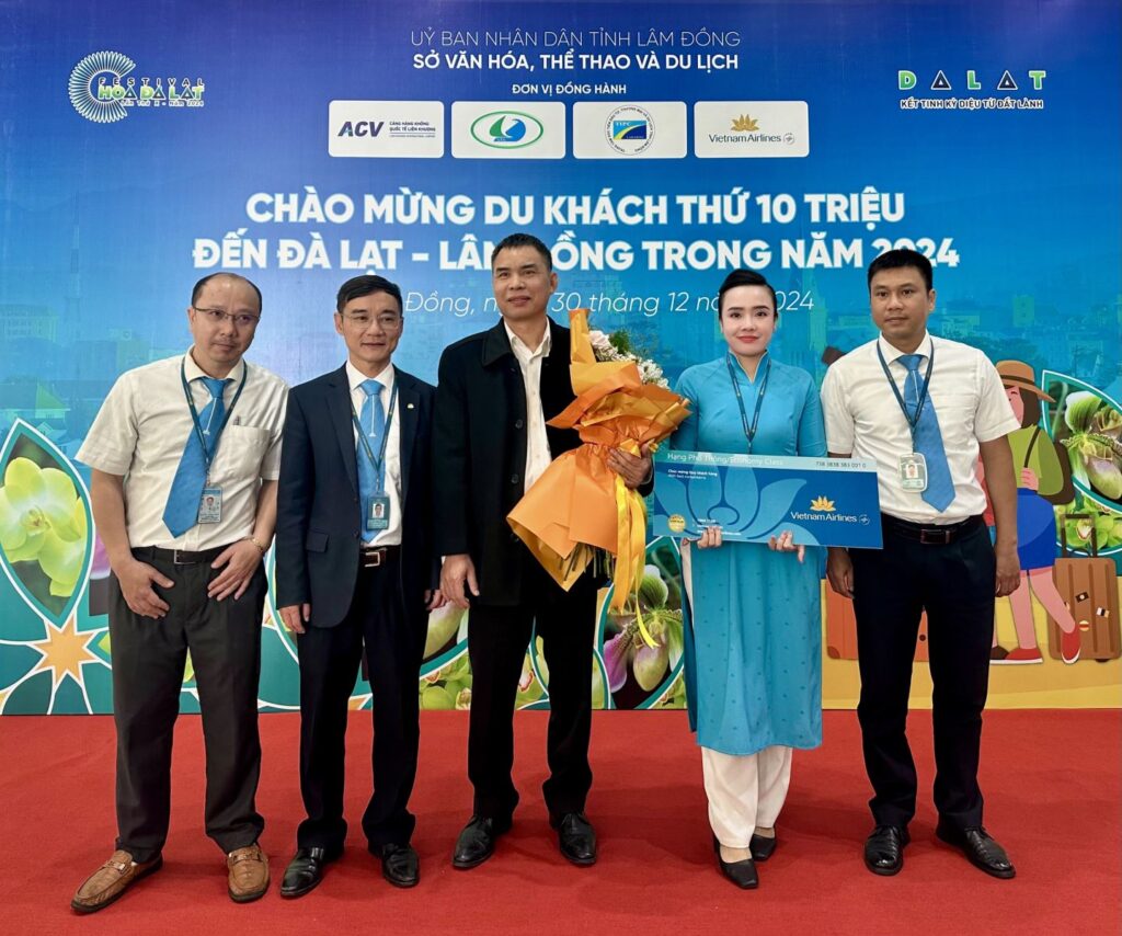 tinh lam dong chao don du khach thu 10 trieu 677348ba3ca01