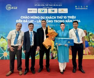 tinh lam dong chao don du khach thu 10 trieu 677348ba3ca01