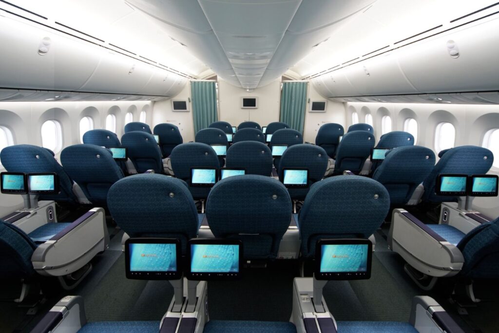 Vietnam Airlines triển khai hạng ghế Phổ thông đặc biệt trên toàn mạng bay nội địa 1 vietnam airlines trien khai hang ghe pho thong dac biet tren toan mang bay noi dia 676cb10c32a62