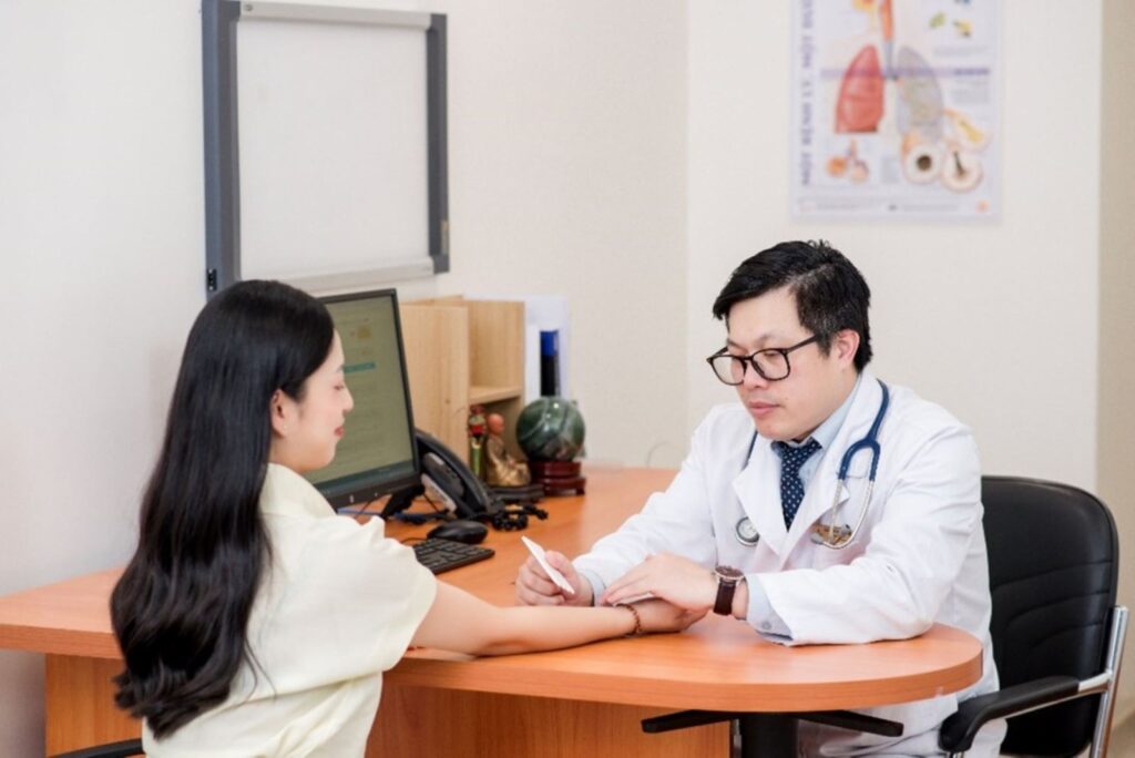 Vinmec tiên phong mang công nghệ tiêu chuẩn quốc tế vào điều trị bệnh mề đay 1 vinmec tien phong mang cong nghe tieu chuan quoc te vao dieu tri benh me day 675a3c7187189
