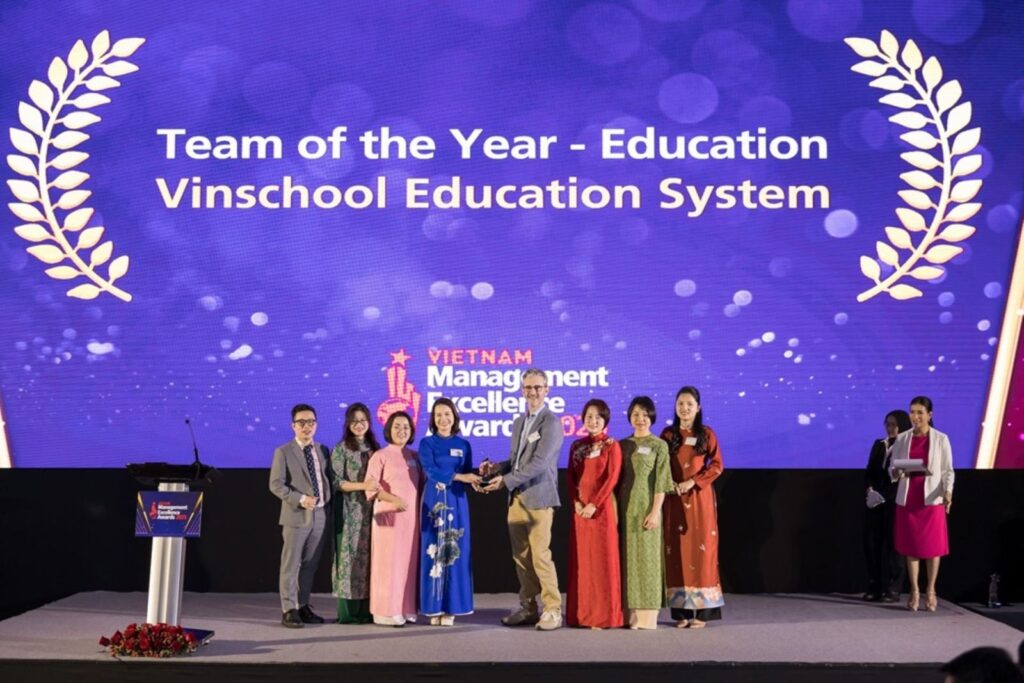 vinschool nhan them giai thuong quoc te danh gia doi ngu lanh dao xuat sac 67be6dc69bd41