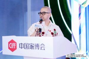 chu tich pho xinh nhan cup doanh nhan xuat sac 67e2069a7e018