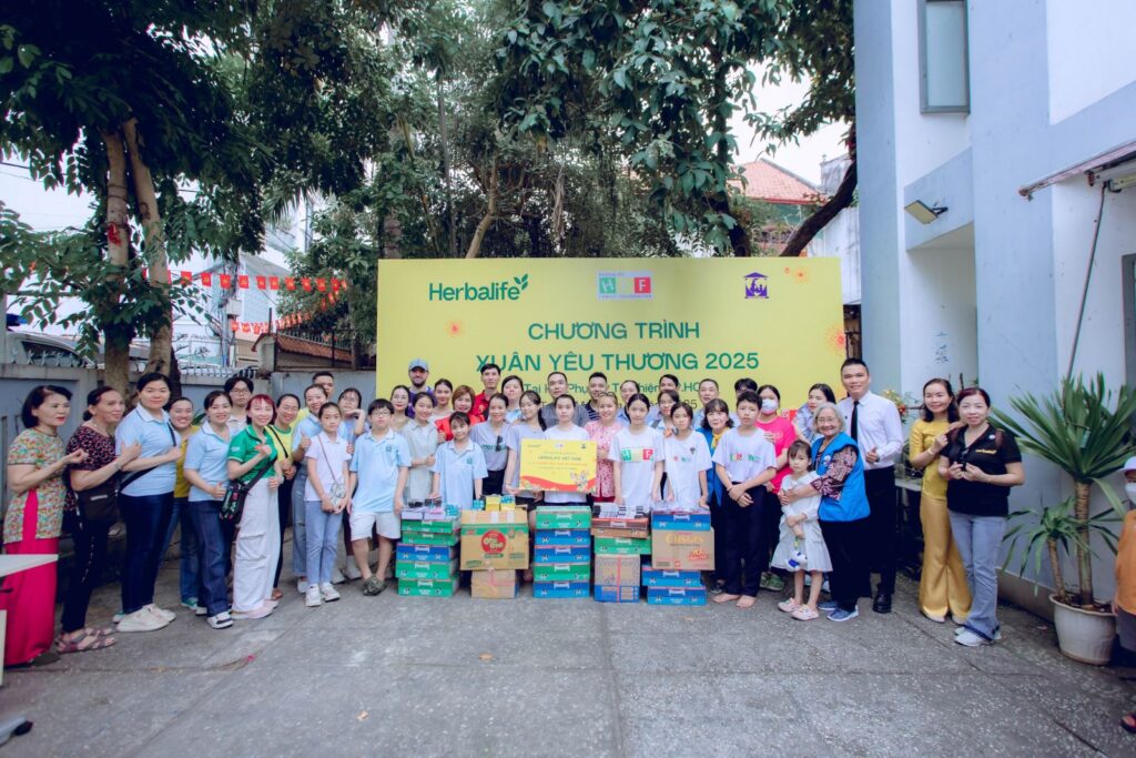 herbalife viet nam to chuc chuoi chuong trinh thuong nien xuan yeu thuong 67c7a87e13f9c