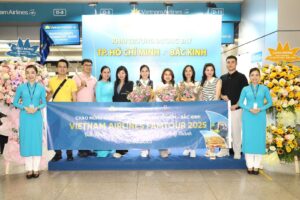 vietnam airlines khai truong duong bay thang tp ho chi minh dai hung bac kinh 67e9efac56f3e