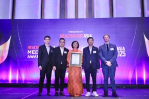 fpt long chau duoc vinh danh tai healthcare asia pharma awards 2025 67f87030a8932