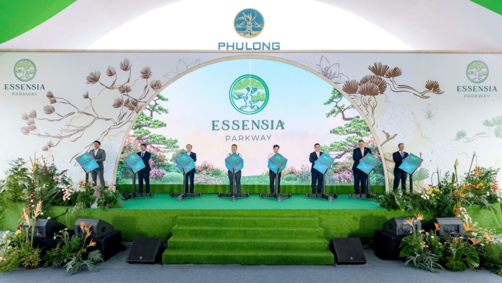 nam sai gon tang nhiet voi le khoi cong essensia parkway 67eb4132f1cb0