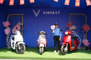 vinfast phu xanh cac kcn bang chuoi hoat dong trai nghiem xe may dien sieu hap dan 68102abd1acac
