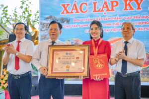 cao tra muc nhan xac lap ky luc viet nam ve ham luong polyphenol 682fcfd42ec6d