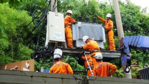 dien luc tp ho chi minh tang cuong an toan dien mua mua bao 683666b72bb4b