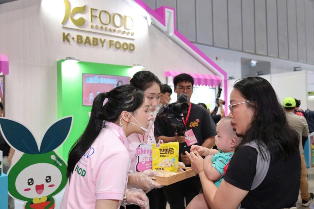 trien lam vietbaby fair 2025 gioi thieu nhieu san pham dinh duong cho be den tu han quoc 6843957bf3feb