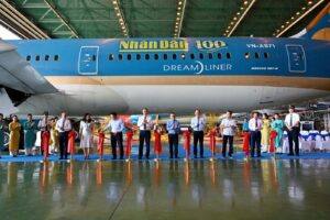 vietnam airlines va bao nhan dan tri an 100 nam bao chi cach mang viet nam 685367d256c2b