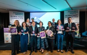 vinamilk nang tam sua viet voi cac cong nghe dot pha gianh giai thuong lon tai hoi nghi sua toan cau 2025 68575bba05995