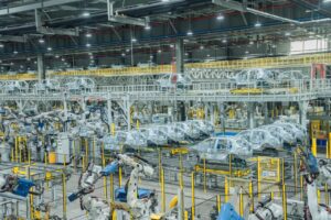 vinfast mo rong he thong nha cung ung noi dia cam ket bao tieu san pham dau ra 683bad7d0887b