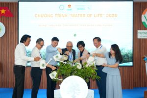 khoi dong water of life bao ton nguon nuoc vi mot viet nam xanh nam 2025 va ra mat mo hinh trai nghiem thien nhien cung mizuiku 6869d0dccdf15