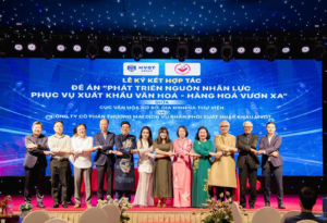 mvot huong den phat trien xuat khau van hoa 686dc538f31a1