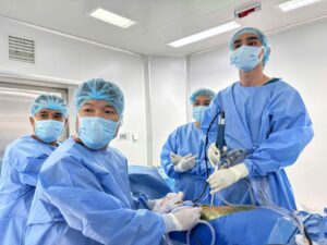 phau thuat cot song it xam lan cho nguoi cao tuoi vinmec phu quoc khang dinh nang luc dieu tri chuyen sau 6871ba10bd77f