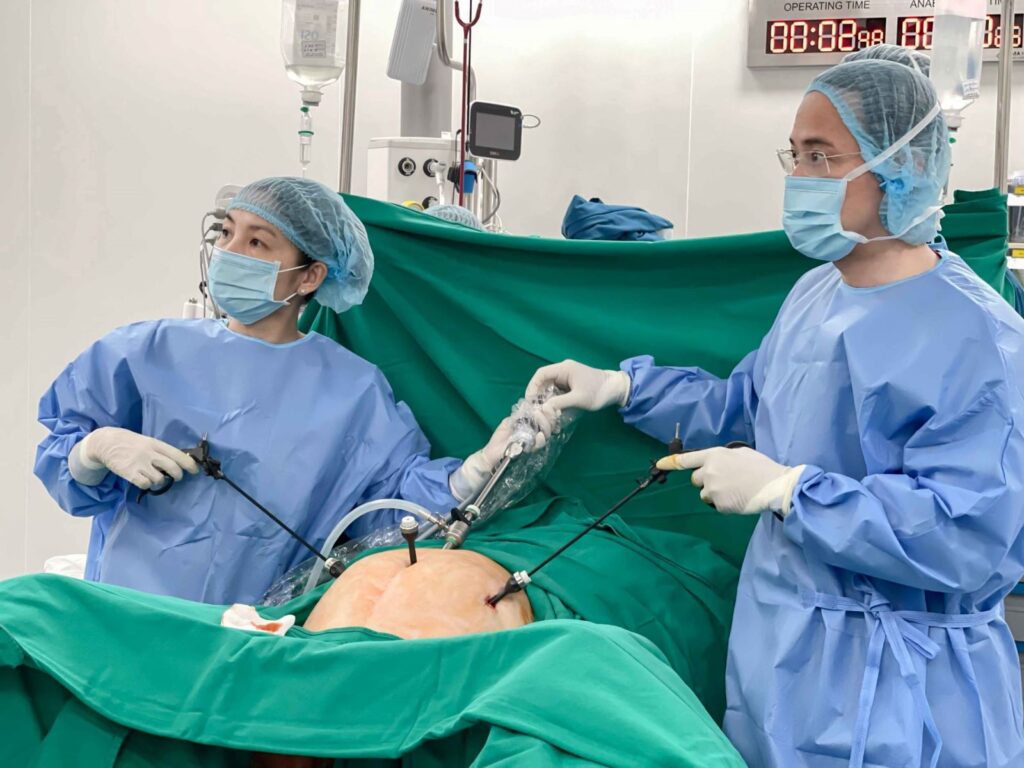 vinmec can tho phau thuat noi soi thanh cong khoi u tu cung lon phuc tap 68785135dfcd9