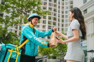 xanh sm ngon trai nghiem dich vu giao do an khong ghep don luon dung gio 6871ba0984513