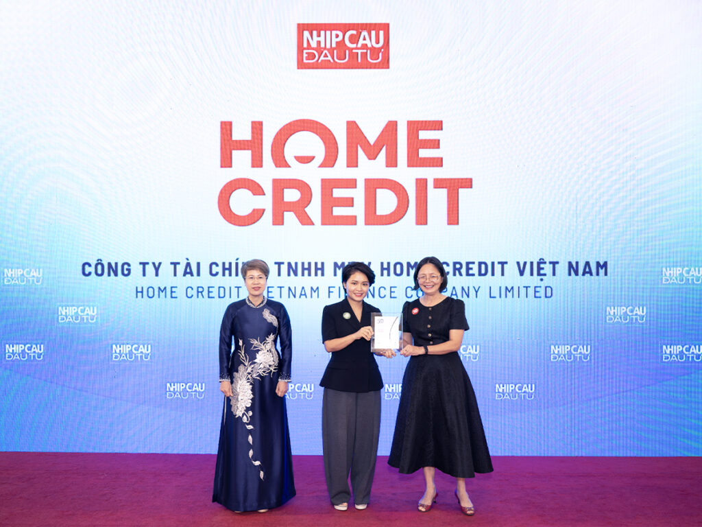 ba nam lien tiep khang dinh vi the tien phong esg 68915e982a97b