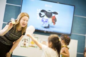 hoi dong anh mo rong khoa hoc learning time with timmy cho tre tu 3 tuoi 68afb05f4f524