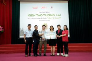 jt express trong cay lan toa tinh than xanh dip quoc khanh 2 9 68b1020dcf02e