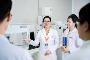 phenikaa cong bo nhieu uu dai hoc bong gia tri tuyen sinh sau dai hoc nam 2025 689400c45be8e