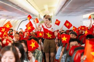 nhung chuyen bay vietjet mang co do sao vang ruc ro khap trong ngoai nuoc quoc khanh 2 9 68b79a0e64f76