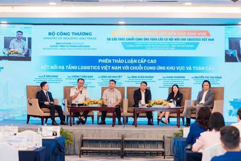 Diễn đàn Logistics kết nối các khu vực: "Tái cấu trúc chuỗi cung ứng toàn cầu – Cơ hội mới cho logistics Việt Nam" 6 dd 1